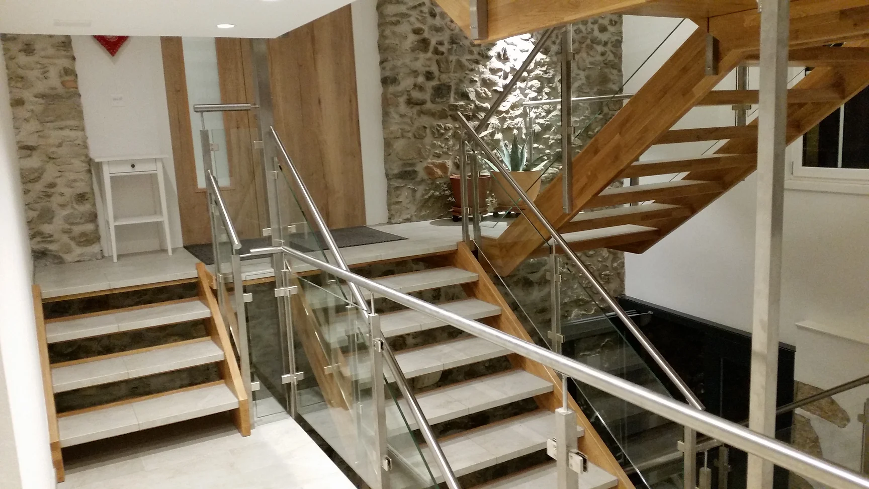 Cage d'escaliers dans immeuble