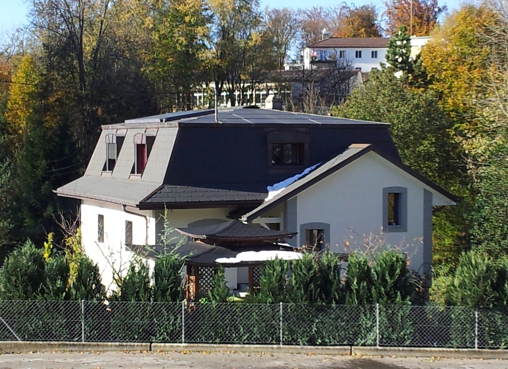 Pose d'un nouveau toit mansardé
